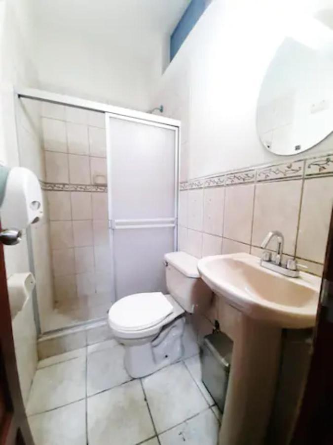 Guest House Tumbes Zewnętrze zdjęcie