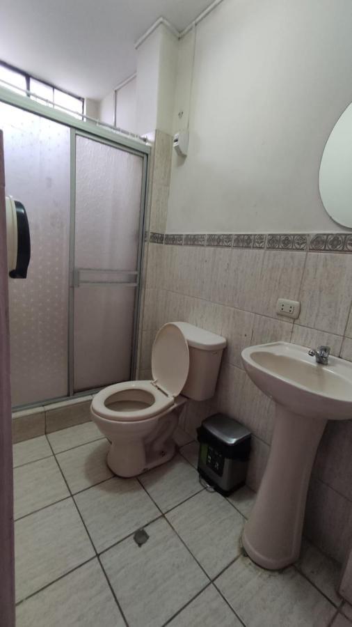 Guest House Tumbes Zewnętrze zdjęcie