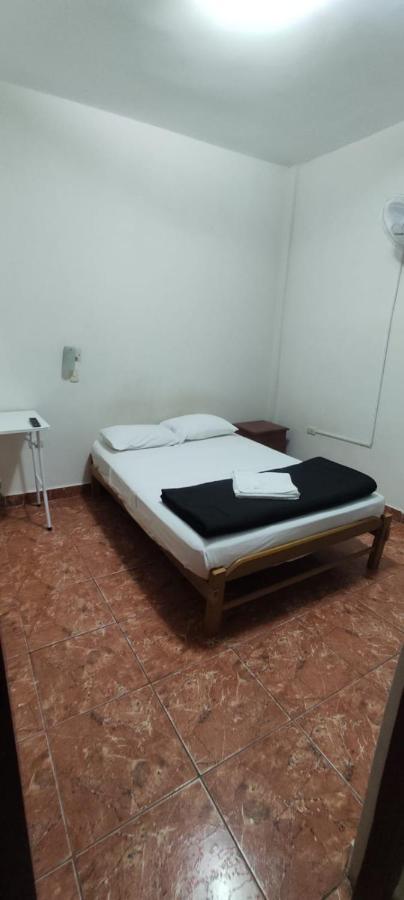 Guest House Tumbes Zewnętrze zdjęcie