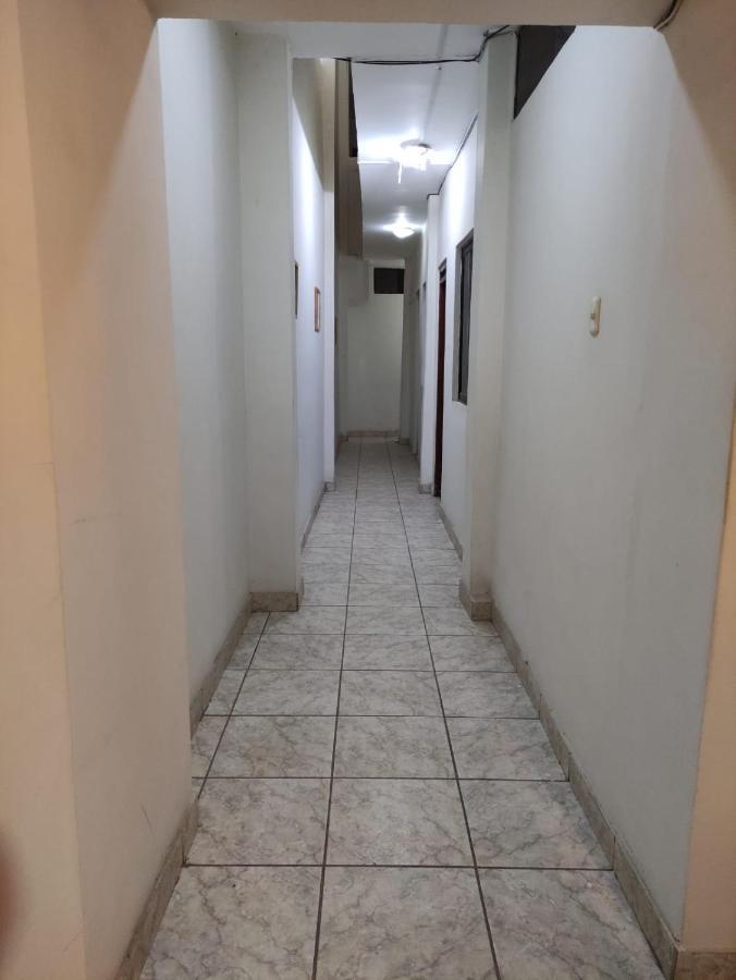 Guest House Tumbes Zewnętrze zdjęcie