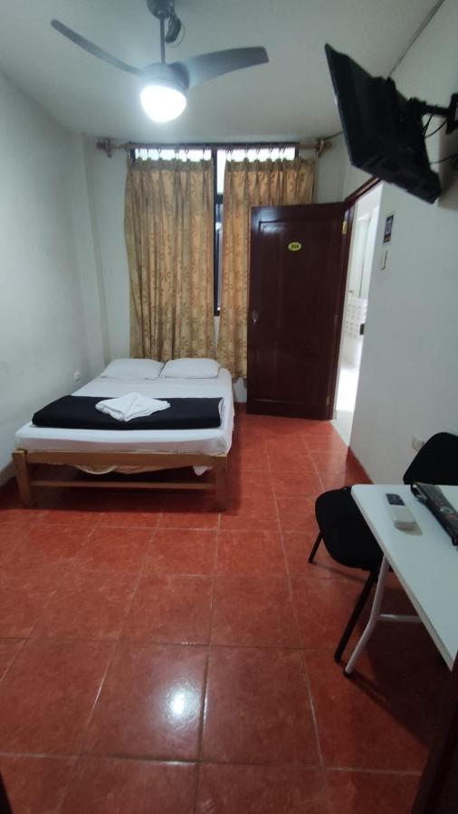 Guest House Tumbes Zewnętrze zdjęcie