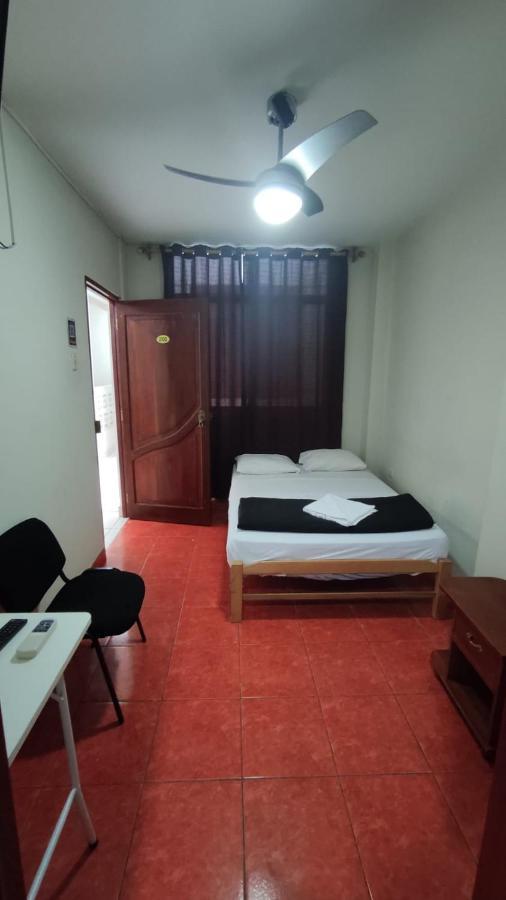 Guest House Tumbes Zewnętrze zdjęcie