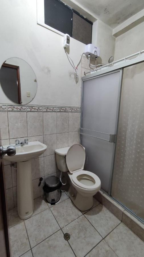 Guest House Tumbes Zewnętrze zdjęcie